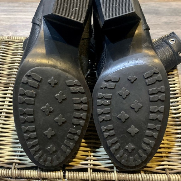 Very Cool Women’s Harley Davidson Ankle Boots🏍🏍 Excellent condition⭐️ Size 7 - Picture 8 of 12